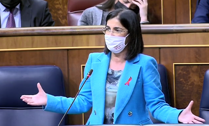 Darias defiende en el Congreso el proceso de vacunación en España ante las críticas del PP