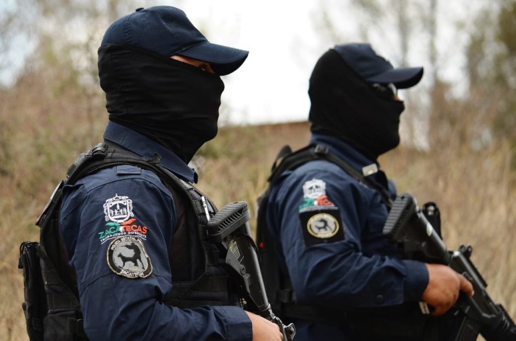 Localizan a tres de los nueve presos fugados de una cárcel de México