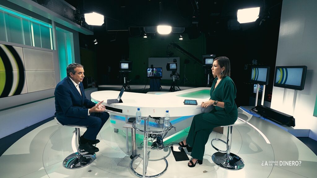 ‘¿A dónde va mi dinero?' analiza cuánto cuesta y cómo se gestiona la Radio Televisión Canaria