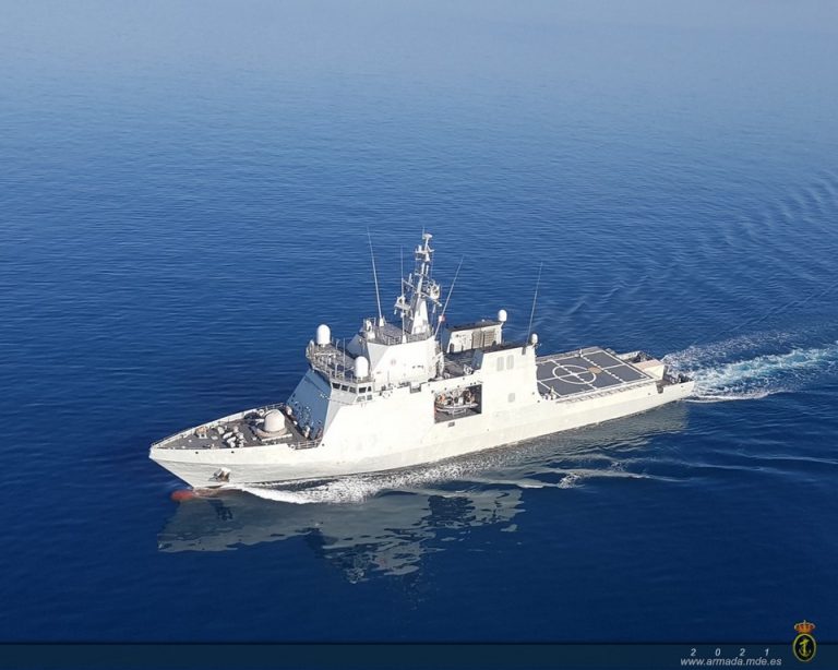 Regresa a Las Palmas de Gran Canaria el buque Rayo de la Armada Española