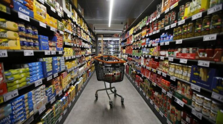 La economía española creció un 5,5 % en 2022, según el INE