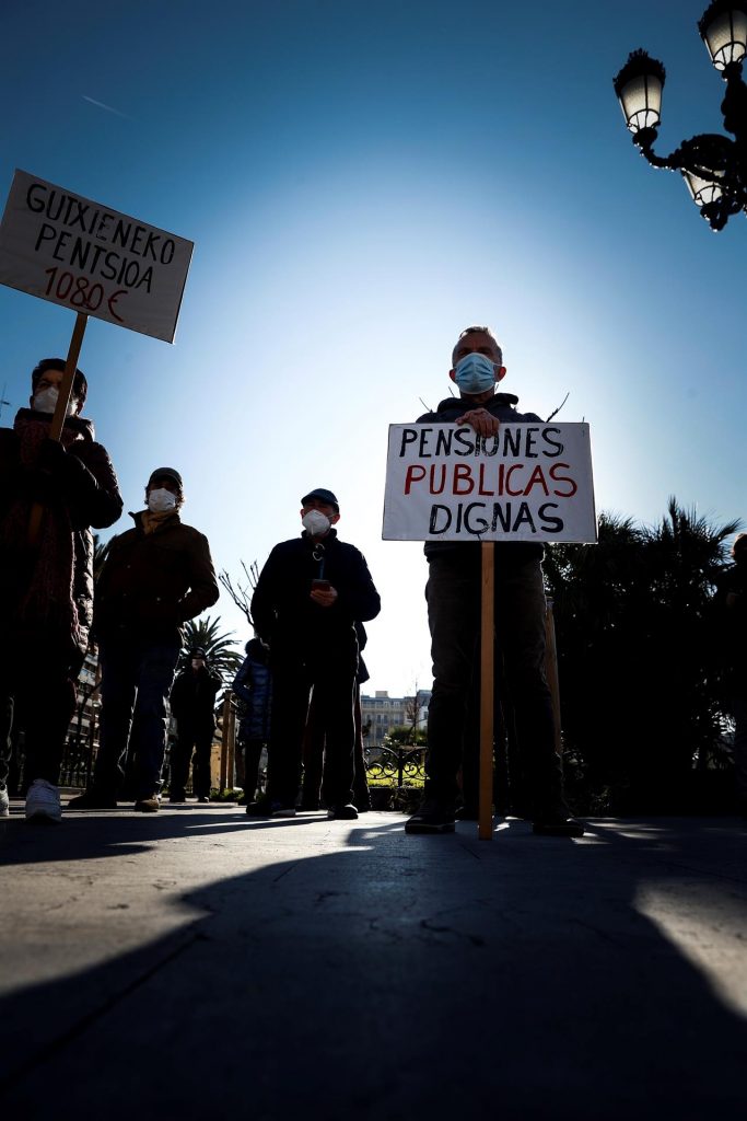 Pedro Sánchez anuncia subidas en torno al 2,5 % para casi diez millones de pensionistas