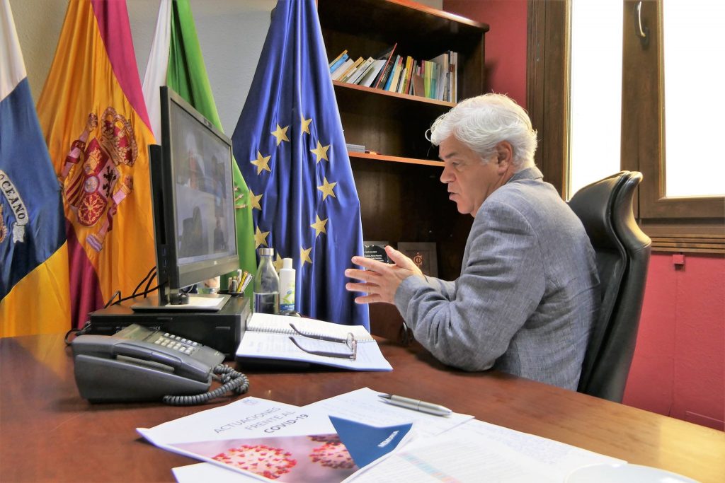 Alpidio Armas asume la presidencia de la Fecai