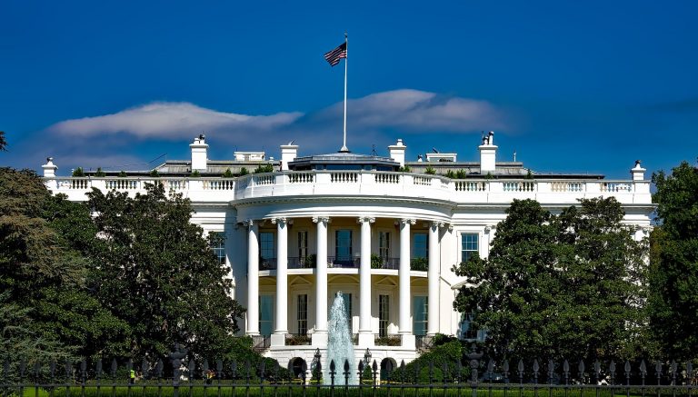 Llega a Ucrania la primera remesa de ayuda militar de EEUU aprobada en diciembre por la Casa Blanca
