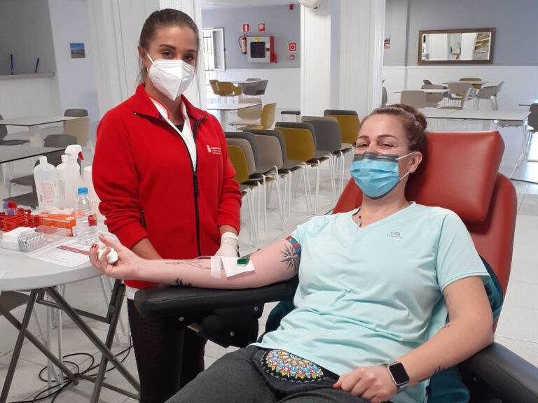 Descienden las reservas de sangre en Canarias. Urgen donaciones de los grupos 0+, A+ y A-