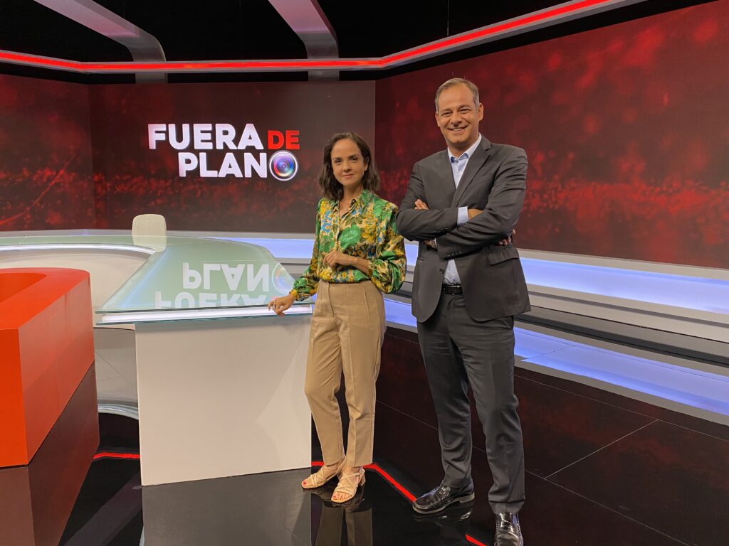 La tensión hospitalaria obliga a subir de nivel a más islas, esta semana en ‘Fuera de plano’