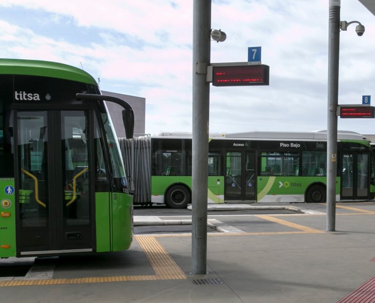 Cambian los horarios de las guaguas de Titsa