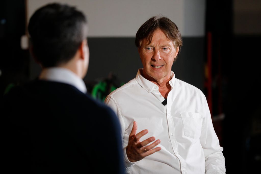 'Confesiones' se adentra en el automovilismo canario con José Mari Ponce