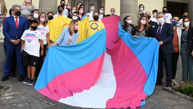 El Constitucional estudiará la Ley Trans canaria tras un recurso de Vox