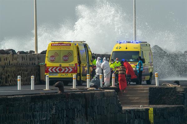 Rescatada una tercera embarcación este domingo en Canarias