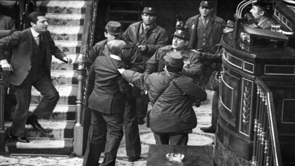  ‘Noche de reportajes’ revive el 23F 