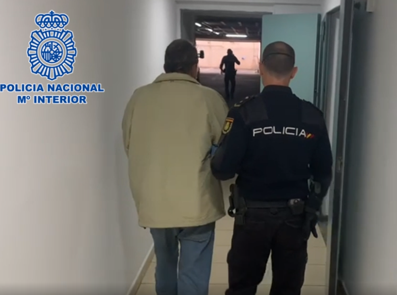Detenido por incendiar el vehículo de un vecino en Arrecife