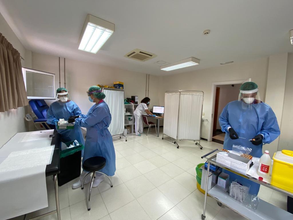 Canarias registra 3 fallecidos y 1.147 nuevos casos de COVID-19