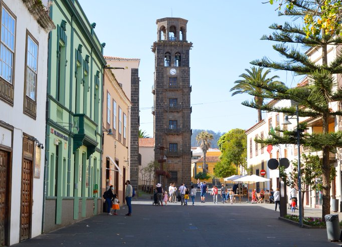Detenido por robó en siete locales del centro de La Laguna