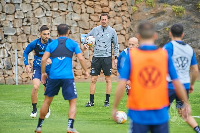 Ramis: Al Alcorcón le falta continuidad, pero ningún rival le ha vapuleado