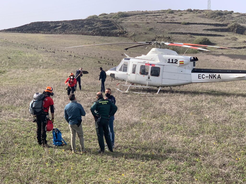 Rescatan el cadáver de un joven que cayó al volcán de La Corona, en Lanzarote