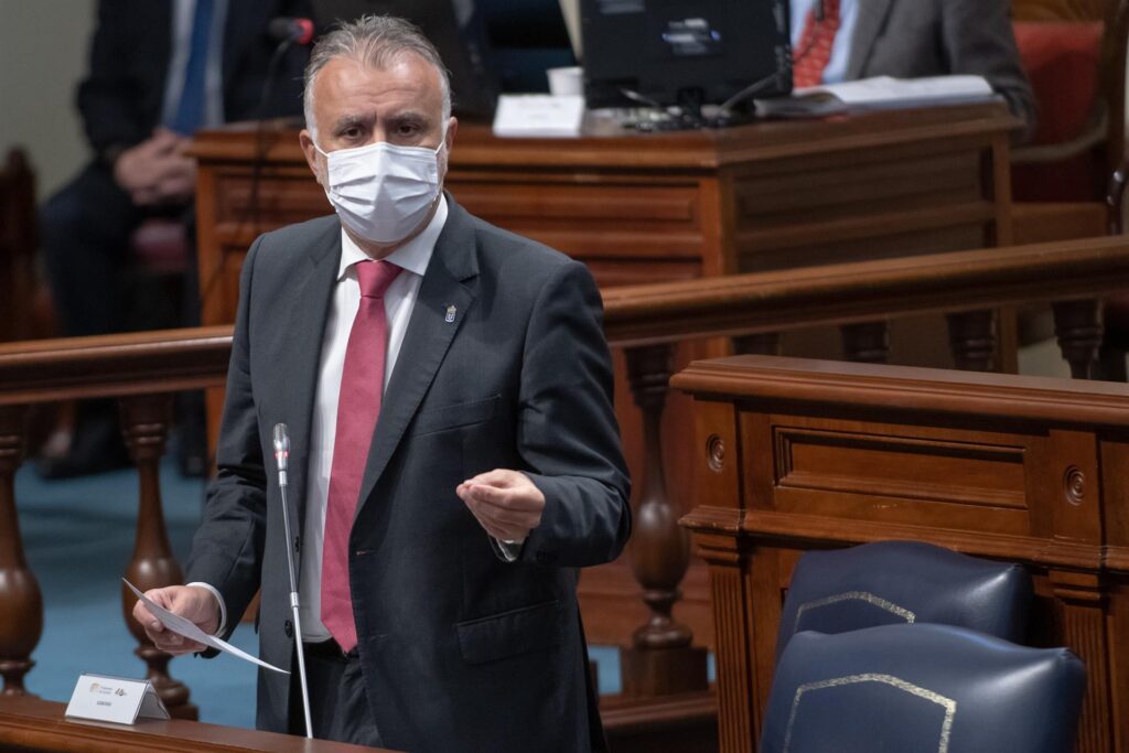 Torres pedirá a Conferencia de Presidentes marco legal para menores migrantes