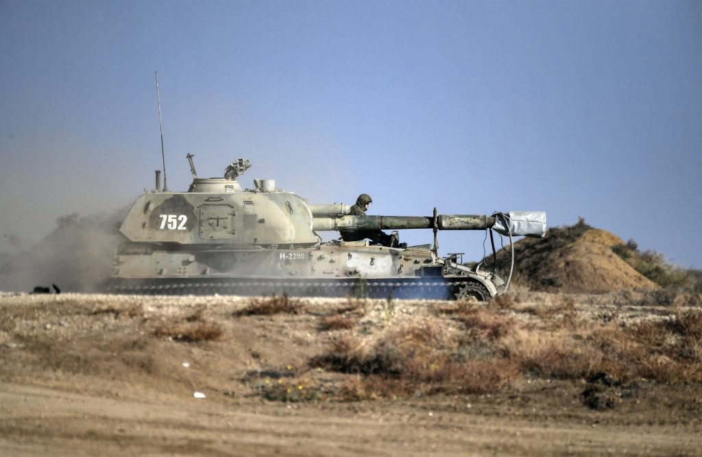 Rusia insiste en la retirada de unidades blindadas de una zona cercana a la frontera con Ucrania