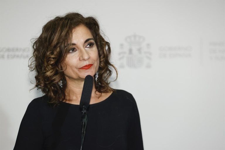 La ministra María Jesús Montero será número dos del PSOE en lugar de Lastra