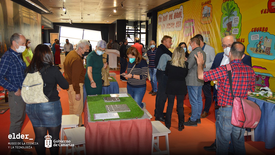 "Yo soy de aquí, yo juego así", una exposición sobre los juegos del pasado reciente