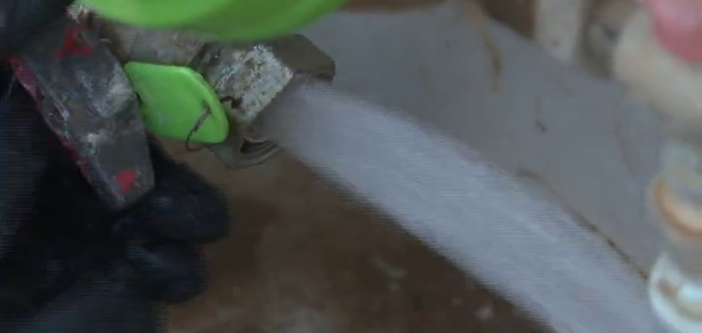 El agua de abasto vuelve poco a poco a las viviendas y negocios de Puerto del Rosario