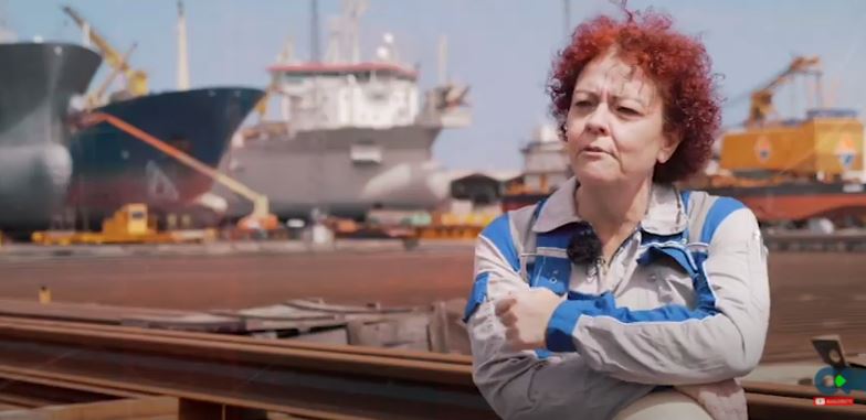 La lucha de las mujeres en puestos de trabajo masculinizados, en “Mujeres en un mundo de hombres”