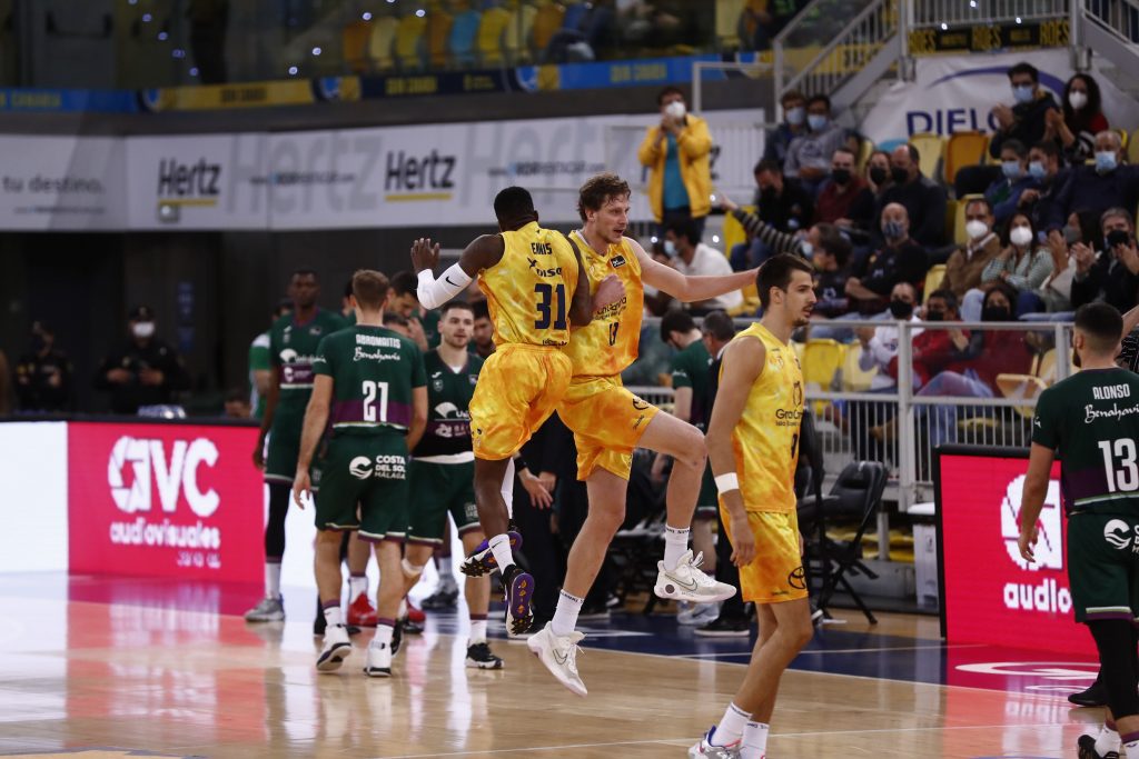 El Gran Canaria prolonga su buena racha con un triunfo ante Unicaja (76-59)