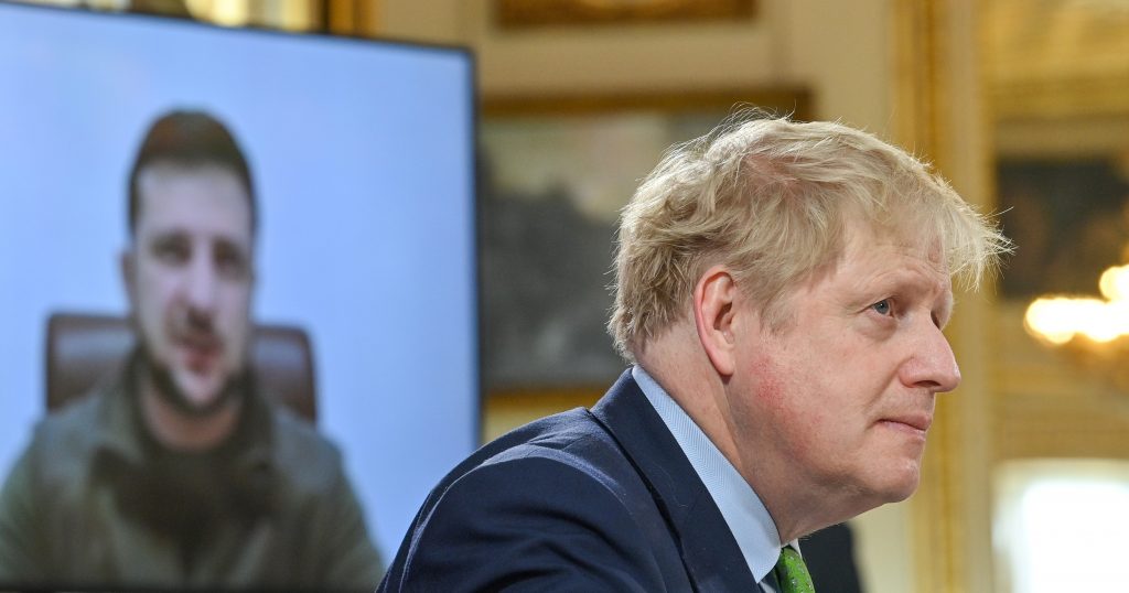 Zelenski informa a Johnson sobre el avance de las negociaciones con Rusia