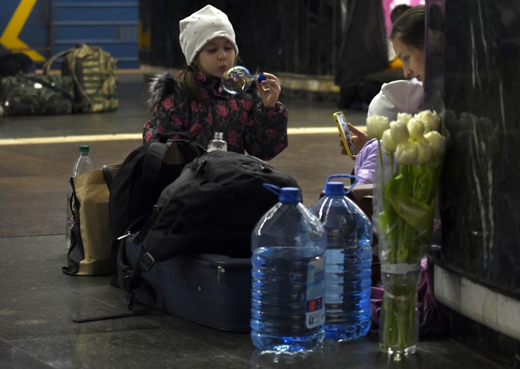 Naciones Unidas confirma casi 1.000 civiles muertos tras la invasión rusa