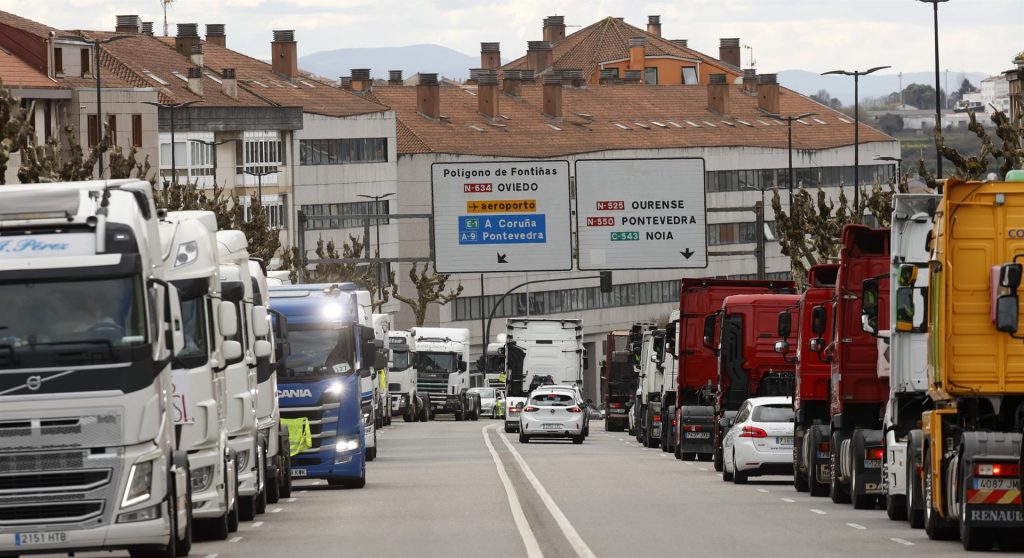 Danone advierte que parará en 24 horas su actividad en varias plantas