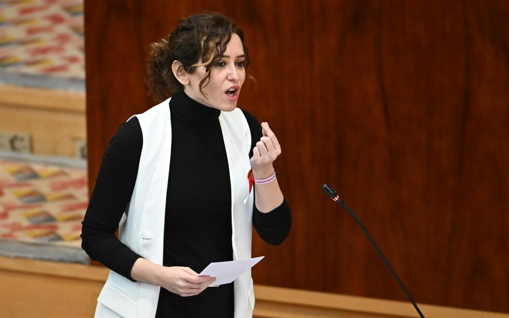 Ayuso enviará a Fiscalía contratos de mascarillas del Gobierno central