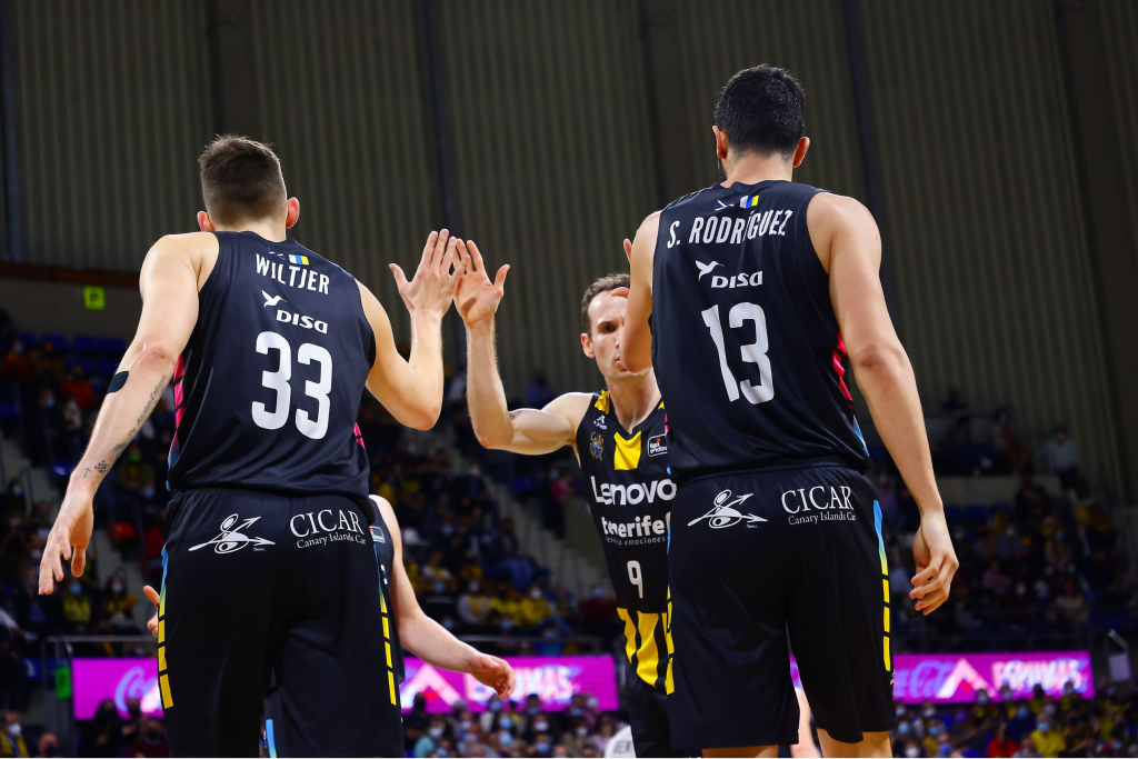 El Lenovo Tenerife jugará contra el Tofas Bursa los cuartos de final