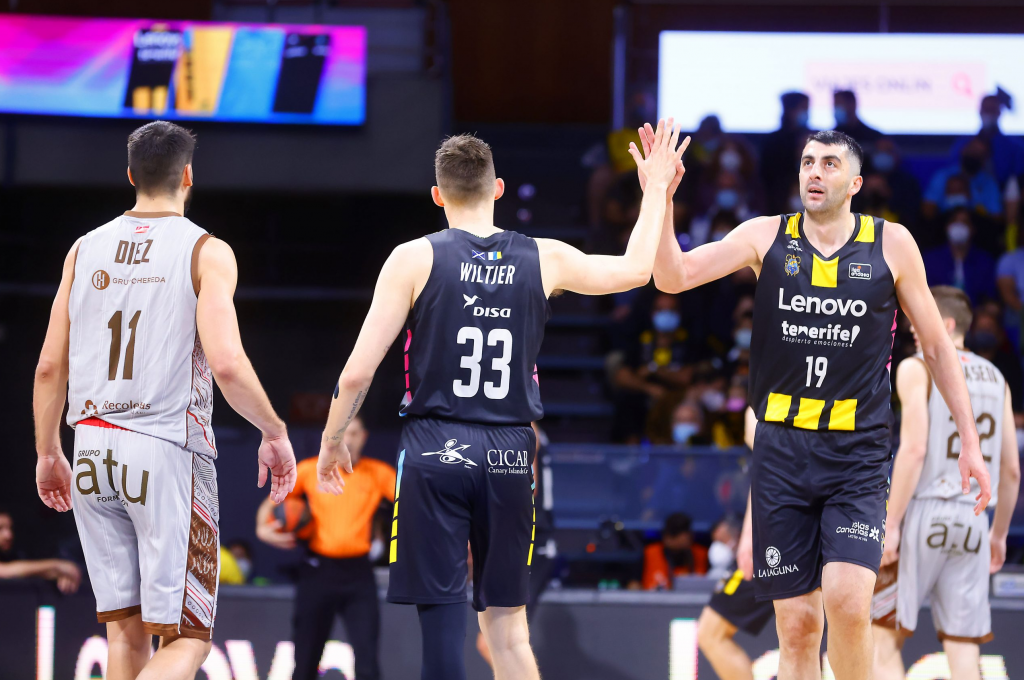 Lenovo Tenerife y Coosur Betis recuperan partido suspendido