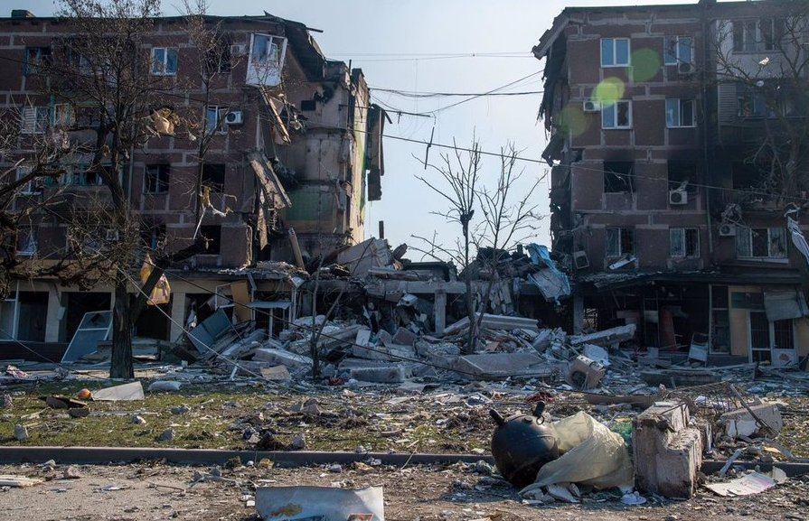 Alrededor de 160.000 personas siguen atrapadas en Mariúpol