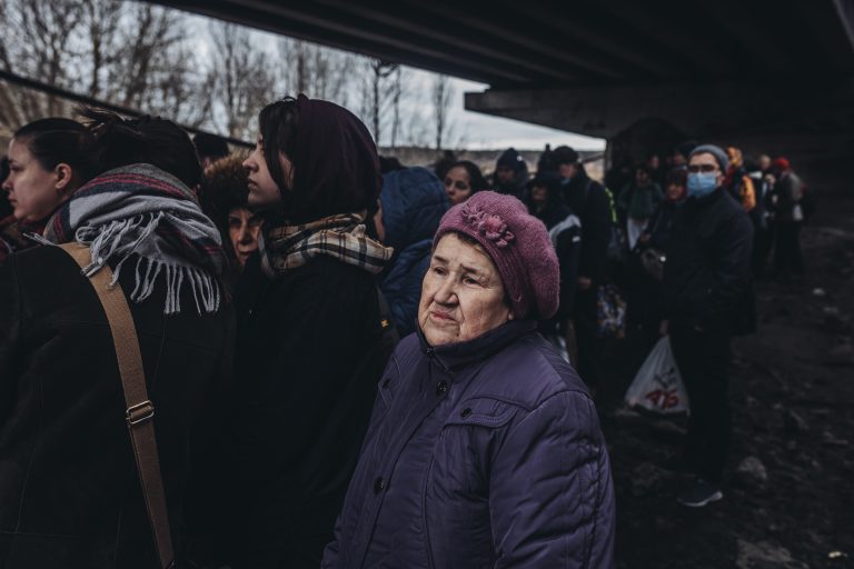 Acuerdo para abrir corredores humanitarios en varias ciudades, entre ellas Kiev
