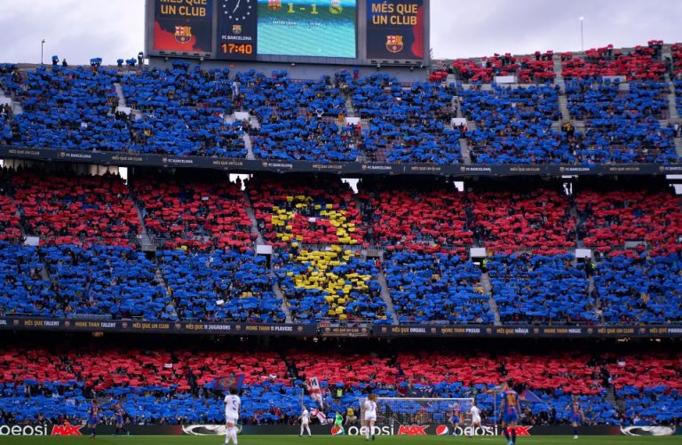 El fútbol femenino hace historia con récord de asistencia en un Barcelona-Real Madrid