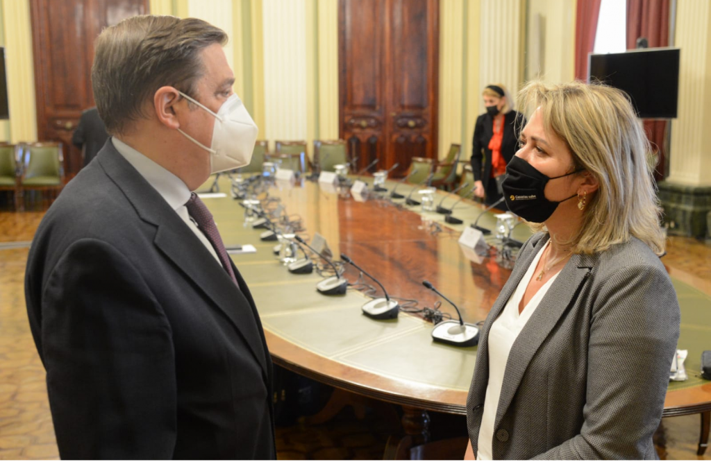 Canarias avala las ayudas estatales al sector pesquero por el combustible