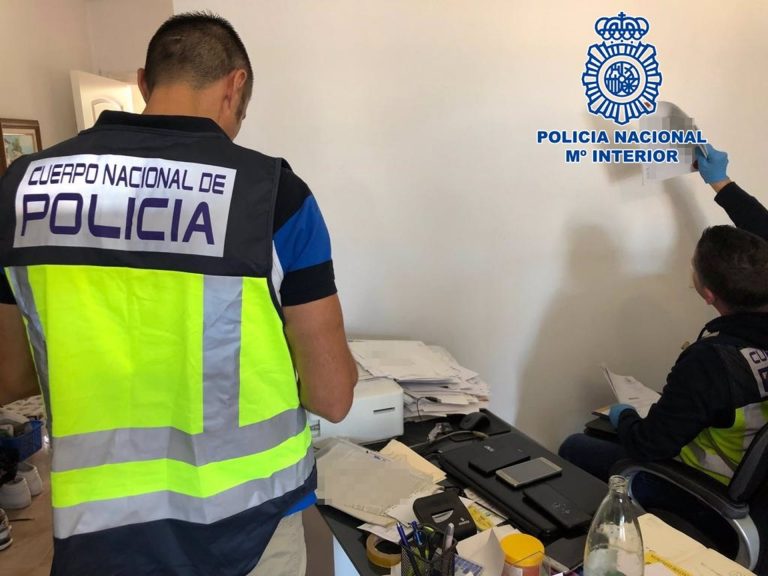 Detenidas siete personas en Tenerife por estafar más de 175.000 euros a entidades financieras