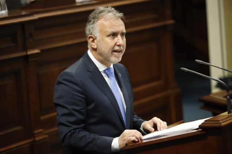 Torres emplaza a Sánchez a explicar en Canarias su carta al rey de Marruecos