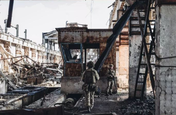 Ucrania eleva a más de 13.500 militares rusos muertos