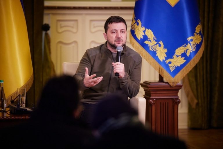 Zelenski dice ante el Bundestag que Rusia está construyendo «un muro» en Europa