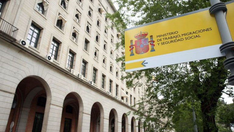 El ingreso mínimo llega a 719.543 hogares españoles en abril