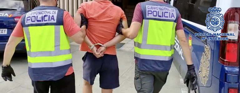 Detenido en Tenerife por intentar robar la caja registradora de un club de alterne
