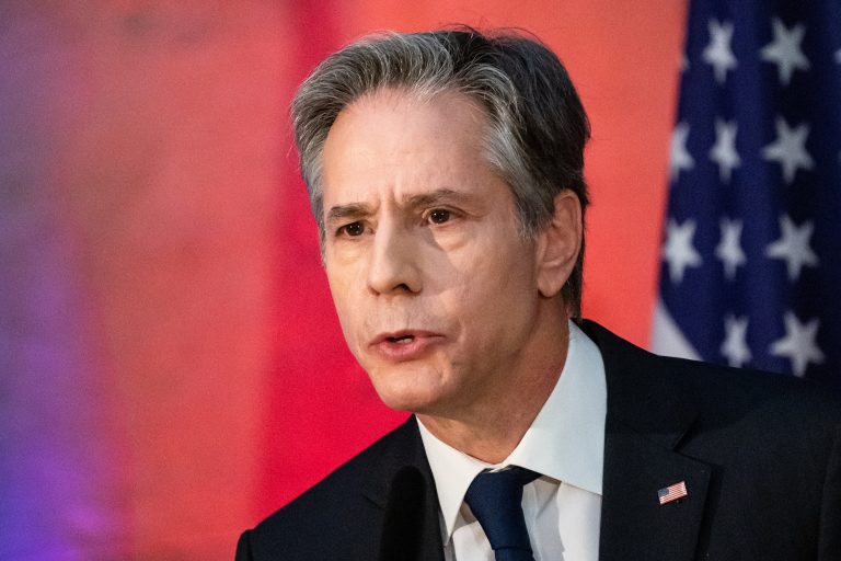EEUU afirma que Rusia «está fracasando» en Ucrania y anuncia el retorno de diplomáticos al país