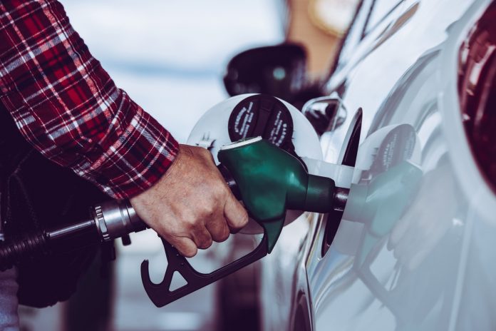 La gasolina y el gasóleo. Imagen Europa Press