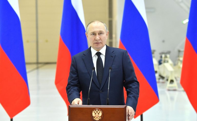 Valleseco elige a Vladimir Putin para la pagana «Quema de Judas»