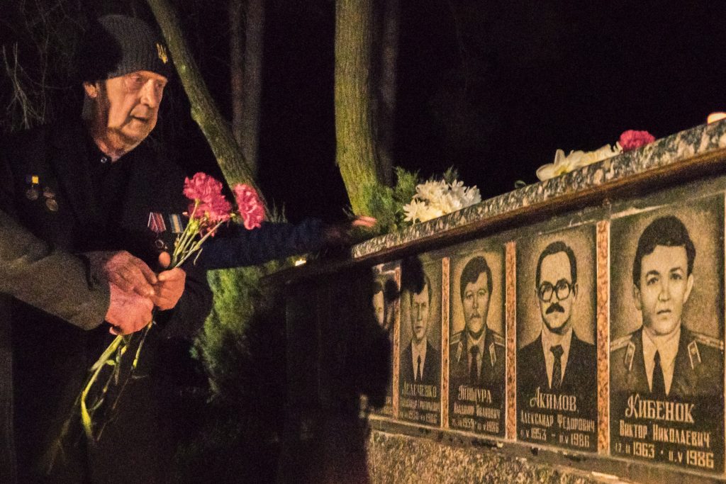 Zelénski teme una nueva "catástrofe" nuclear en el aniversario del desastre de Chernóbil