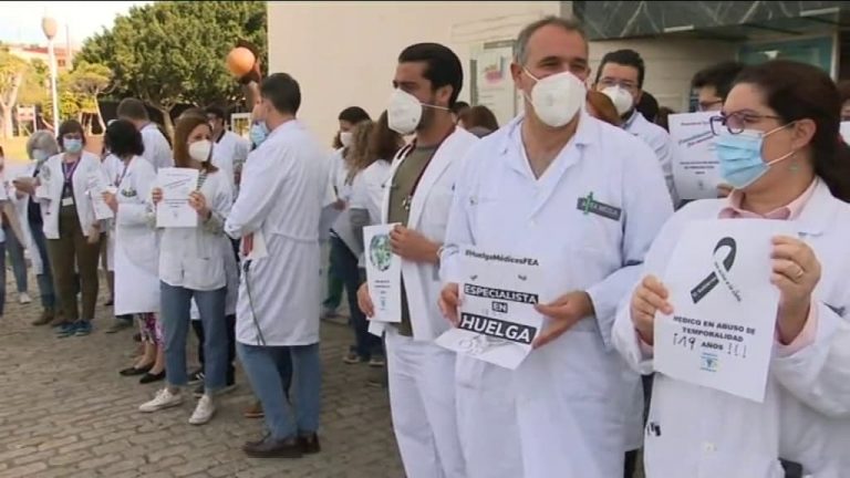 El Sindicato de Médicos mantiene la huelga indefinida