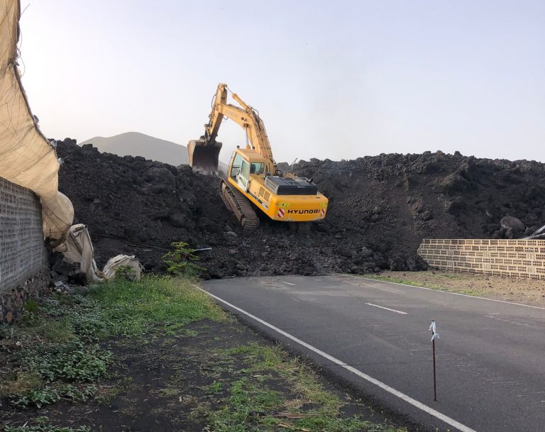 Afectados por la carretera de la costa reclaman un trazado menos destructivo