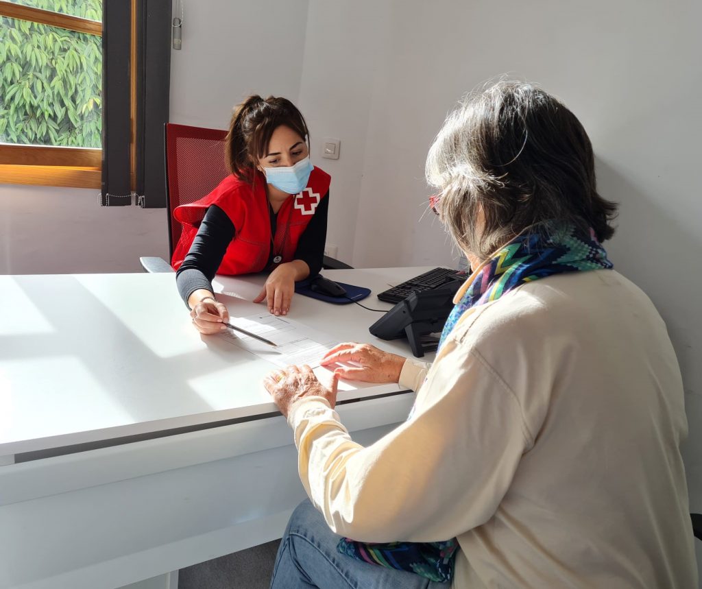 Cruz Roja alerta de las bolsas de pobreza en Canarias